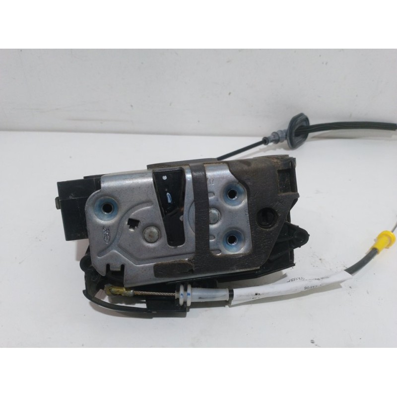 CERRADURA PUERTA TRASERA DERECHA 8A6AA26412AF 4 PINES  - imagen 1