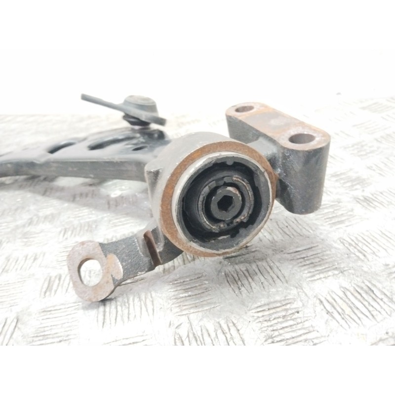 BRAZO SUSPENSION INFERIOR DELANTERO IZQUIERDO 31126761409  - imagen 2