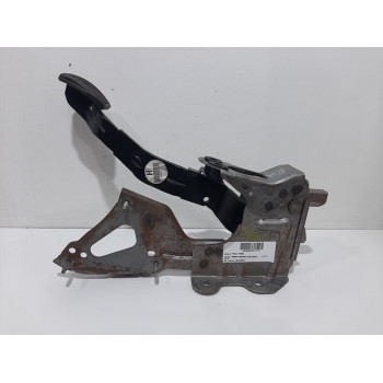 PEDAL FRENO E001046X11 