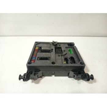 CAJA RELES / FUSIBLES 7M3962258R 