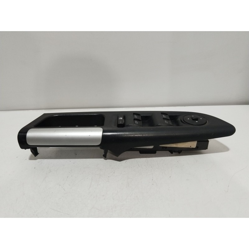 MANDO ELEVALUNAS DELANTERO IZQUIERDO BM5T14A132  - imagen 4