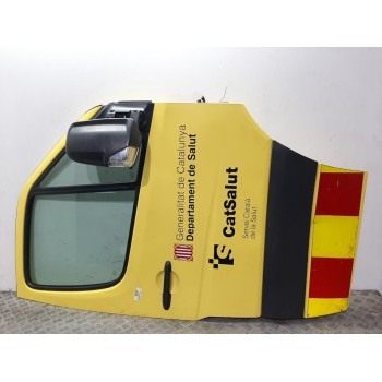 PUERTA DELANTERA DERECHA A9067200105 AMARILLO A9067200105