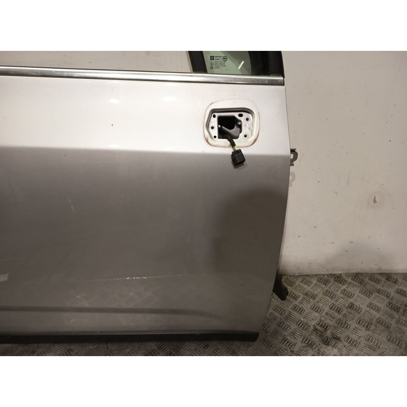 PUERTA DELANTERA DERECHA 95242605  - imagen 3