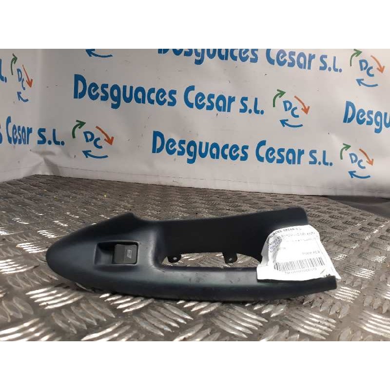 MANDO ELEVALUNAS DELANTERO IZQUIERDO 