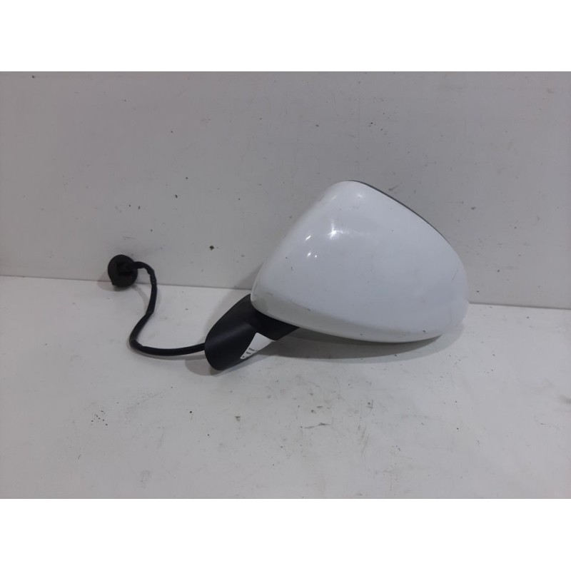 RETROVISOR IZQUIERDO BLANCO  - imagen 2