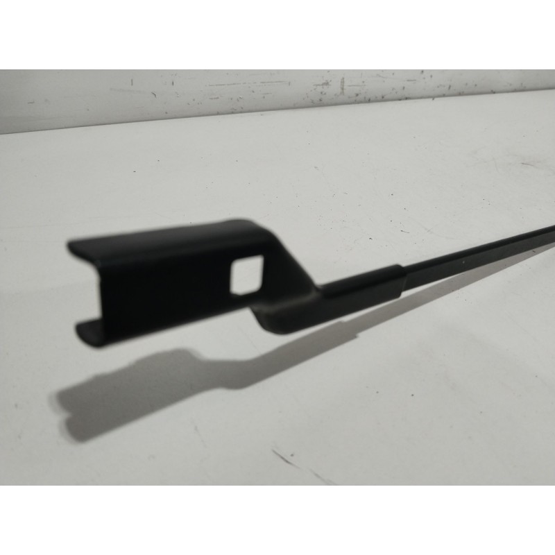 BRAZO LIMPIA DELANTERO IZQUIERDO 6V1955409B  - imagen 2
