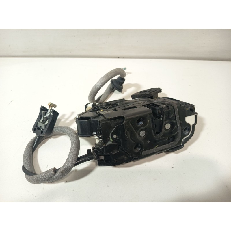 CERRADURA PUERTA DELANTERA DERECHA 5TB837016D  - imagen 3