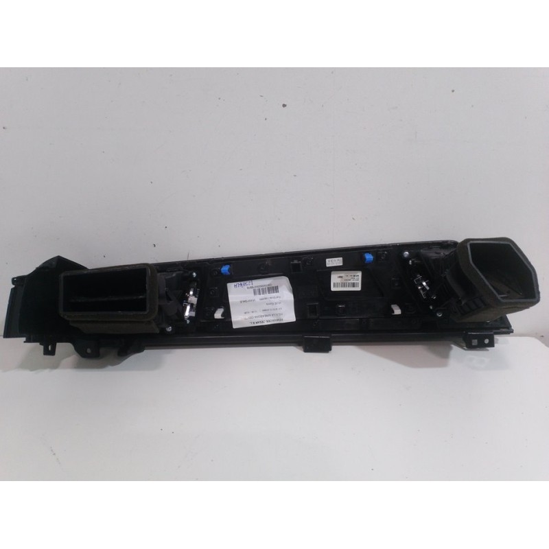 REJILLA AIREADORA CENTRAL G584795000  - imagen 2