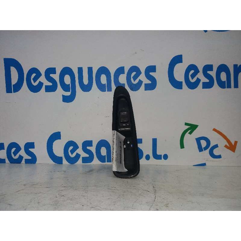 MANDO ELEVALUNAS DELANTERO IZQUIERDO 30613563 