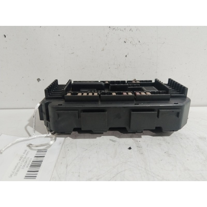 CAJA RELES / FUSIBLES 922487903  - imagen 2