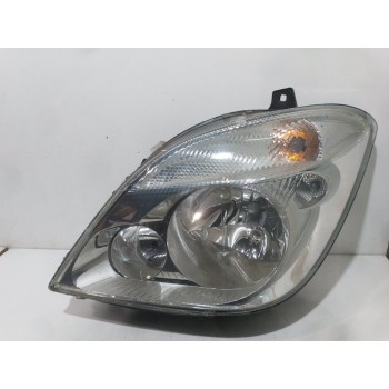 FARO IZQUIERDO A9068200161 1EB24701201