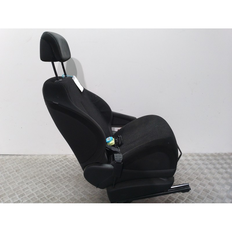 ASIENTO DELANTERO DERECHO NEGRO  - imagen 3