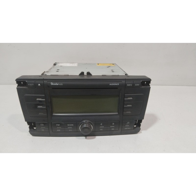 SISTEMA AUDIO / RADIO CD 1Z0035156B  - imagen 1