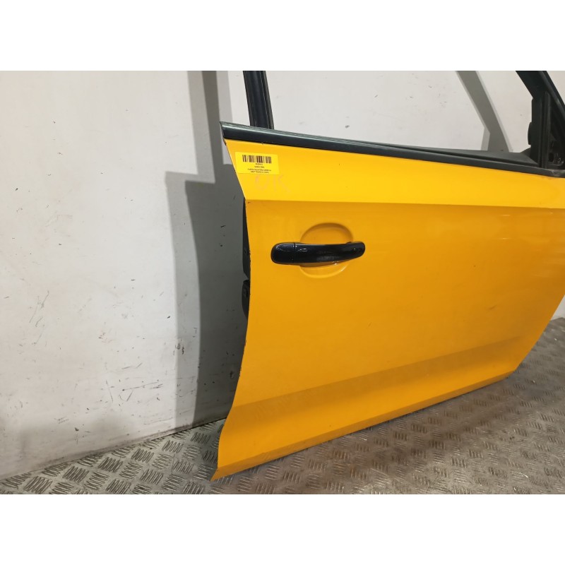 PUERTA DELANTERA DERECHA 5JA831056B AMARILLO - imagen 3