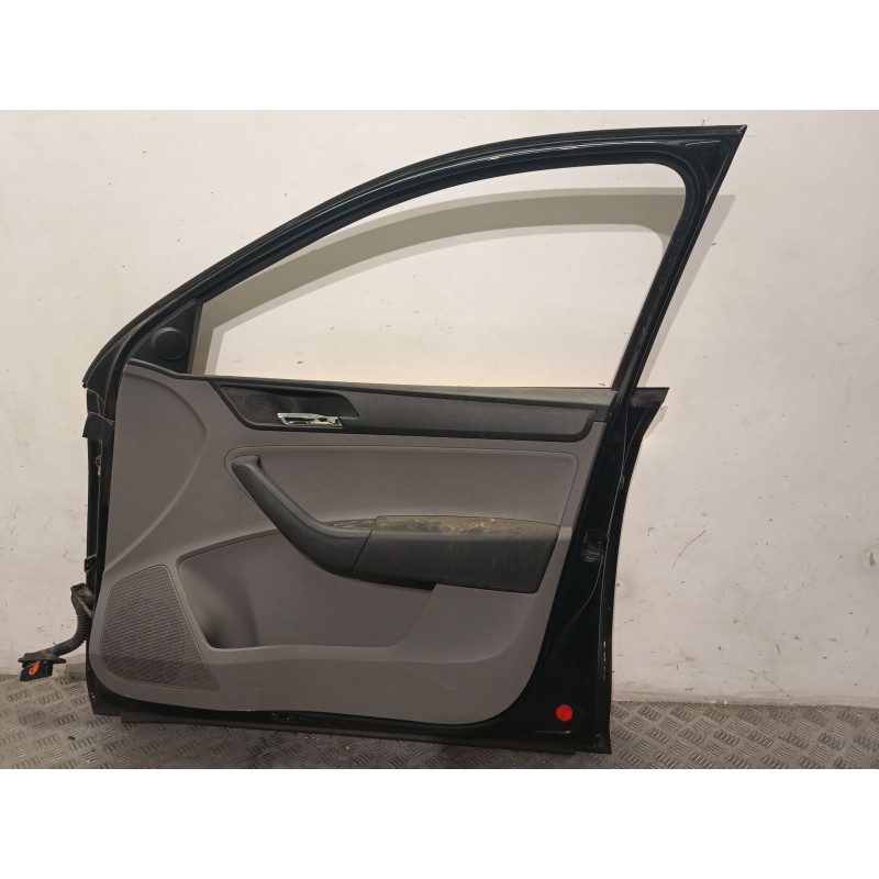 PUERTA DELANTERA DERECHA 5JA831056B AMARILLO - imagen 4