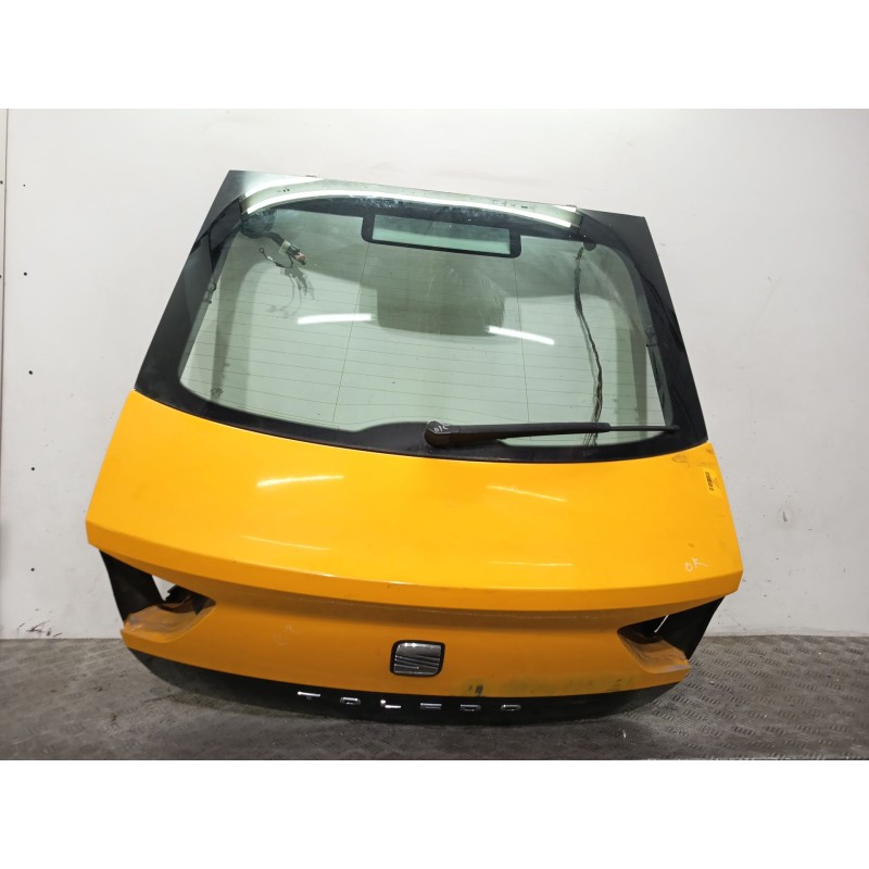 PORTON TRASERO 6JH827023  - imagen 1
