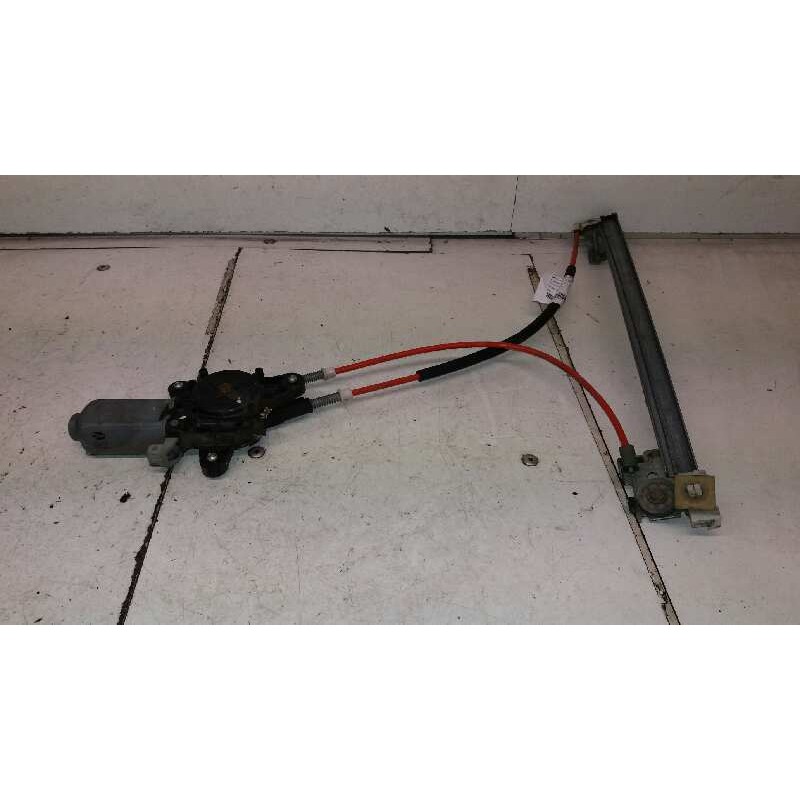 ELEVALUNAS DELANTERO DERECHO 9222H0 
