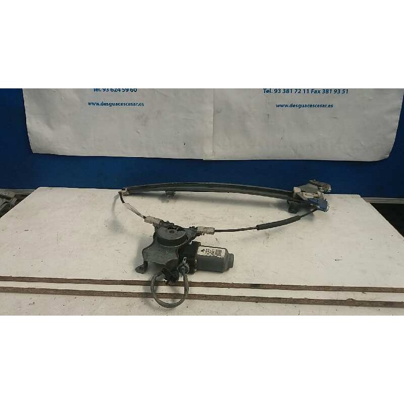 ELEVALUNAS DELANTERO DERECHO 80700BM605 