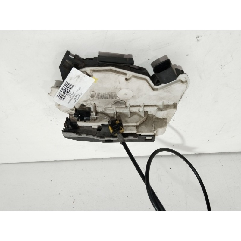 CERRADURA PUERTA TRASERA IZQUIERDA 6J0839015C  - imagen 4
