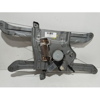 ELEVALUNAS DELANTERO DERECHO MR959658 