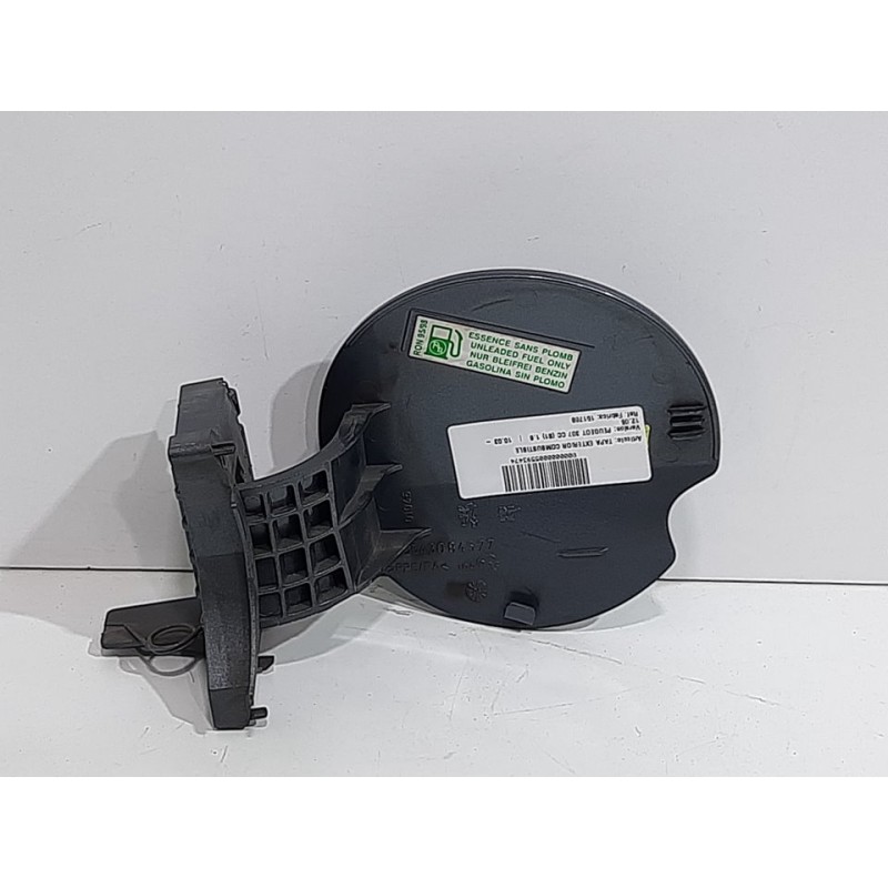 TAPA EXTERIOR COMBUSTIBLE 151788 9643084577 GIRS - imagen 2