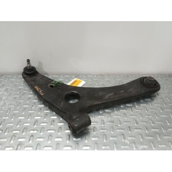 BRAZO SUSPENSION INFERIOR DELANTERO DERECHO 4013A150 