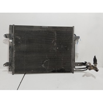 CONDENSADOR / RADIADOR AIRE ACONDICIONADO 1T0298403 