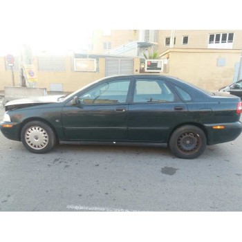 VOLVO S40 BERLINA
