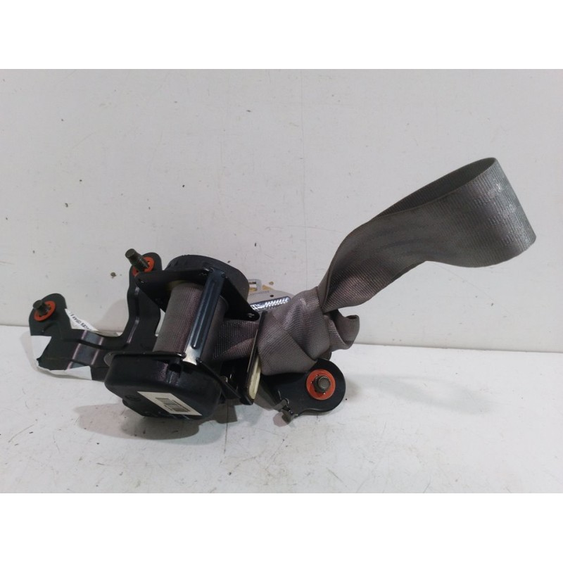 CINTURON SEGURIDAD TRASERO DERECHO 898204D130  - imagen 1