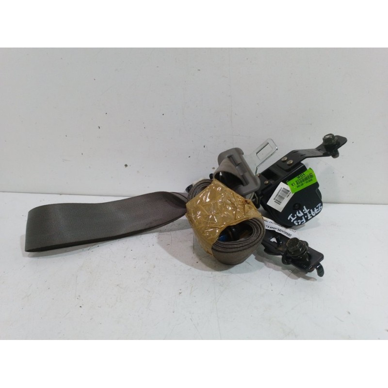 CINTURON SEGURIDAD TRASERO IZQUIERDO 898104D100  - imagen 3