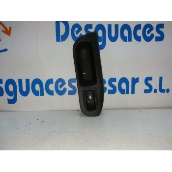 MANDO ELEVALUNAS DELANTERO DERECHO 