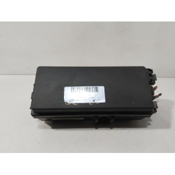 CAJA RELES / FUSIBLES 04692114AC 