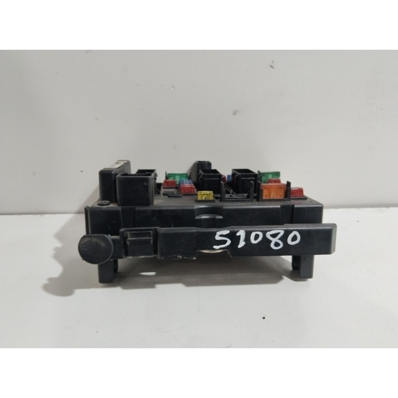 CAJA RELES / FUSIBLES 9643538080  - imagen 4