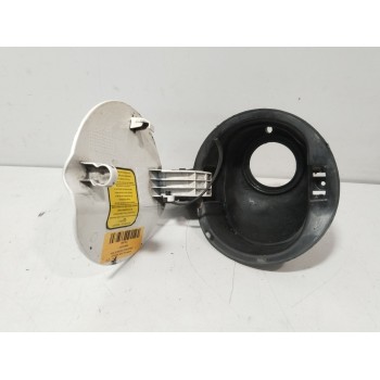 TAPA EXTERIOR COMBUSTIBLE 1353354080 