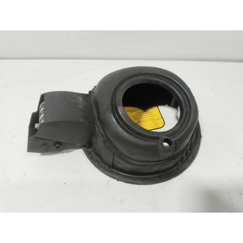 TAPA EXTERIOR COMBUSTIBLE 1353354080  - imagen 4