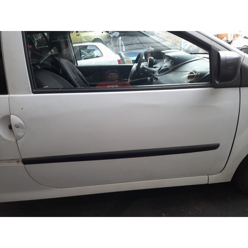 PUERTA DELANTERA DERECHA 801008682R 