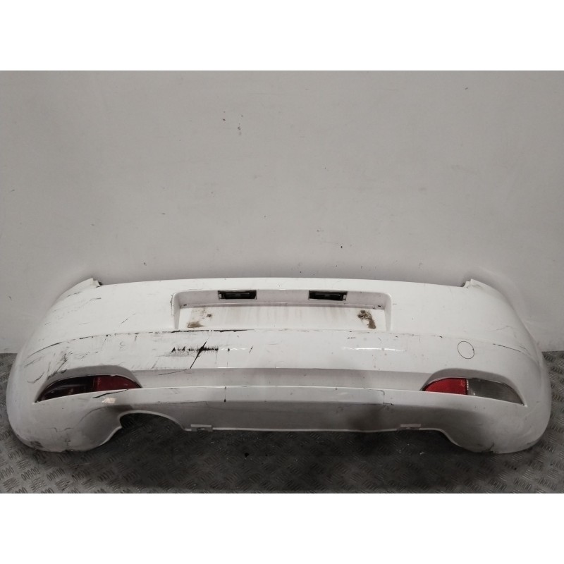 PARAGOLPES TRASERO 735418961  - imagen 1