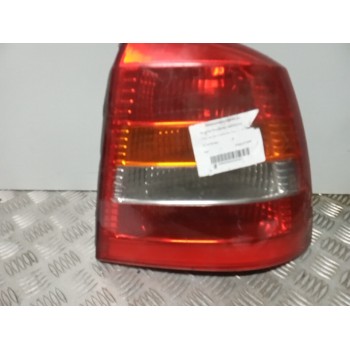 PILOTO TRASERO DERECHO 2211437 