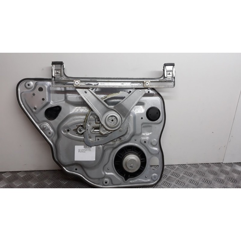 ELEVALUNAS TRASERO DERECHO 8679083RH  - imagen 1
