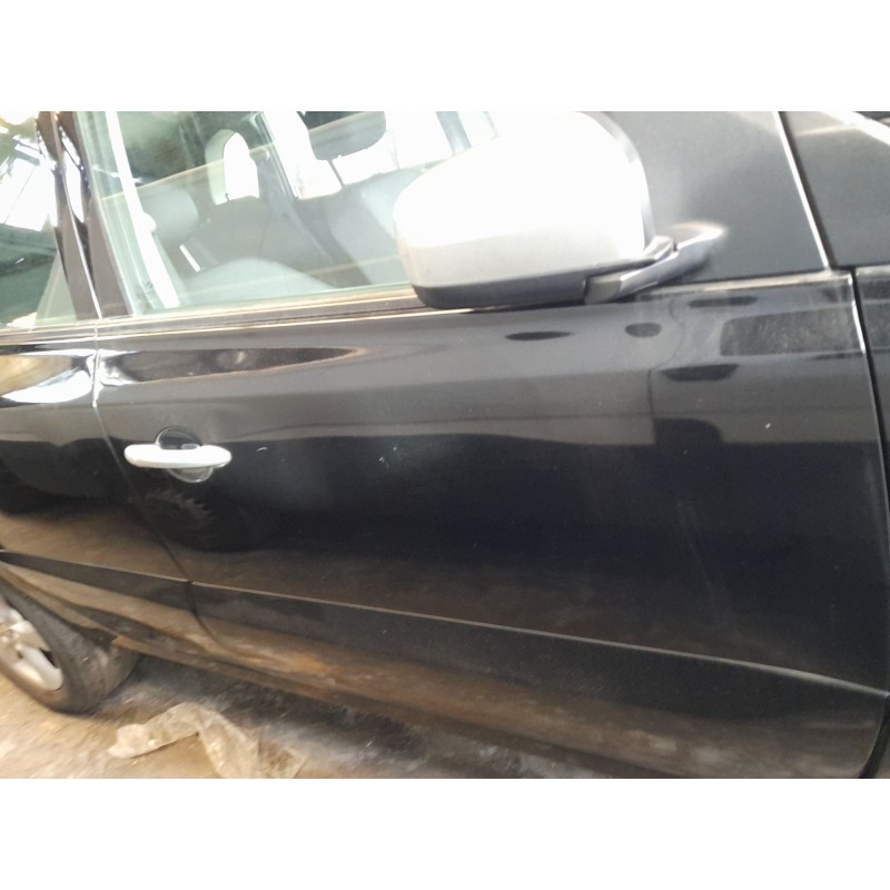 PUERTA DELANTERA DERECHA 801008616R 