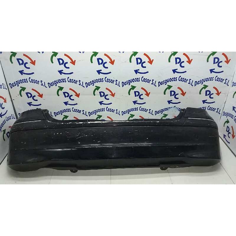 PARAGOLPES TRASERO NEGRO 