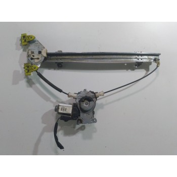 ELEVALUNAS DELANTERO DERECHO 807009U00D 