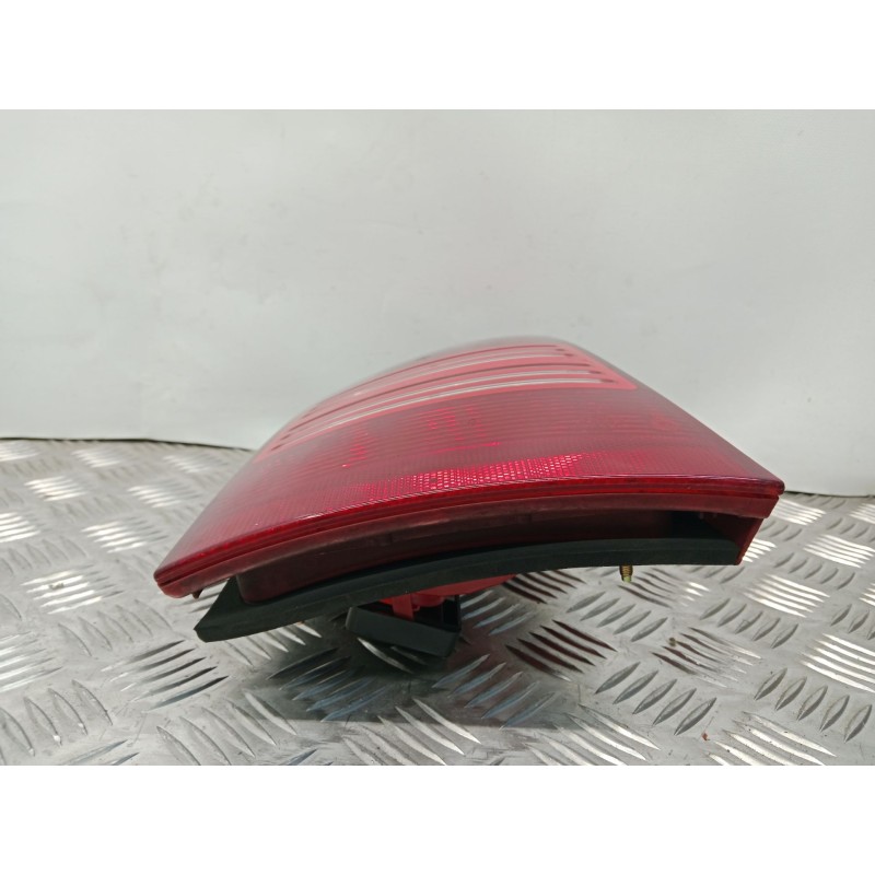 PILOTO TRASERO IZQUIERDO 1U9945095B  - imagen 3