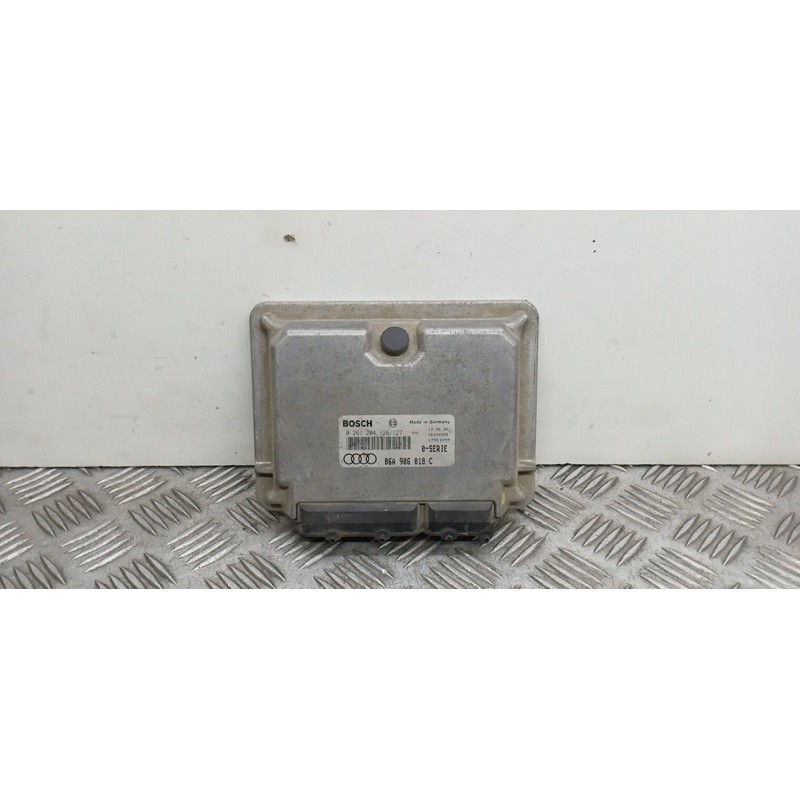 CENTRALITA MOTOR UCE 06A906018C 0261204126 - imagen 2