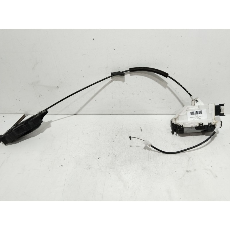 CERRADURA PUERTA DELANTERA DERECHA A01851 828405 - imagen 1
