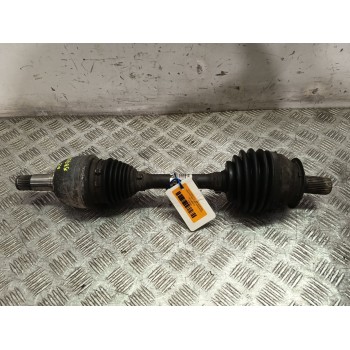 TRANSMISION DELANTERA IZQUIERDA A2463303100 A2463301601 