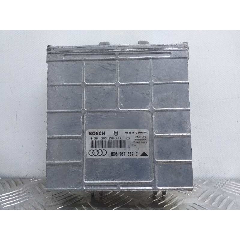 CENTRALITA MOTOR UCE 0261203938/939 8D0907557C  - imagen 1