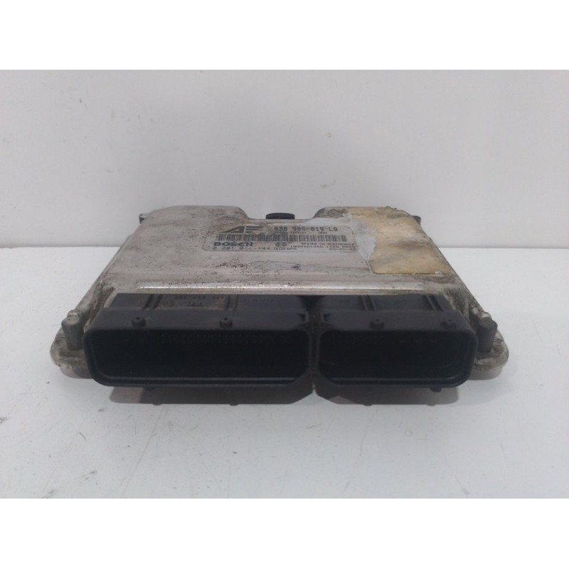 CENTRALITA MOTOR UCE 038906019LQ 0281011144 - imagen 3