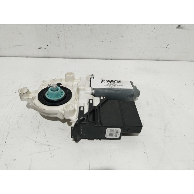 MOTOR ELEVALUNAS TRASERO DERECHO 1K0959704G  - imagen 1