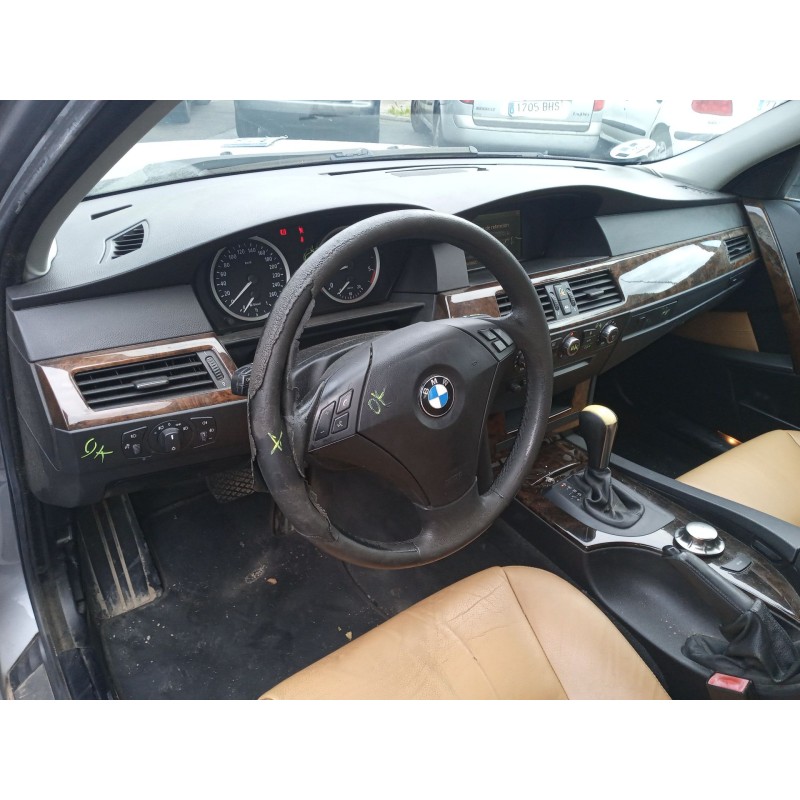 BMW 5 (E60) - imagen 2